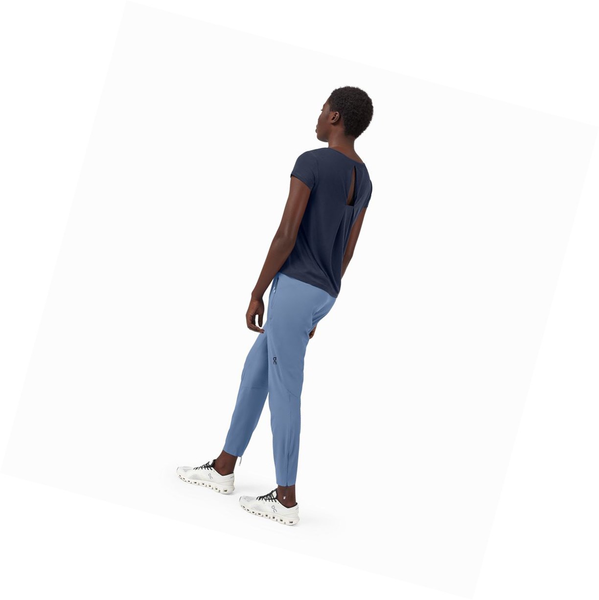 On Active-T Breathe T-shirts Damen Navy | 2940-BYRSK