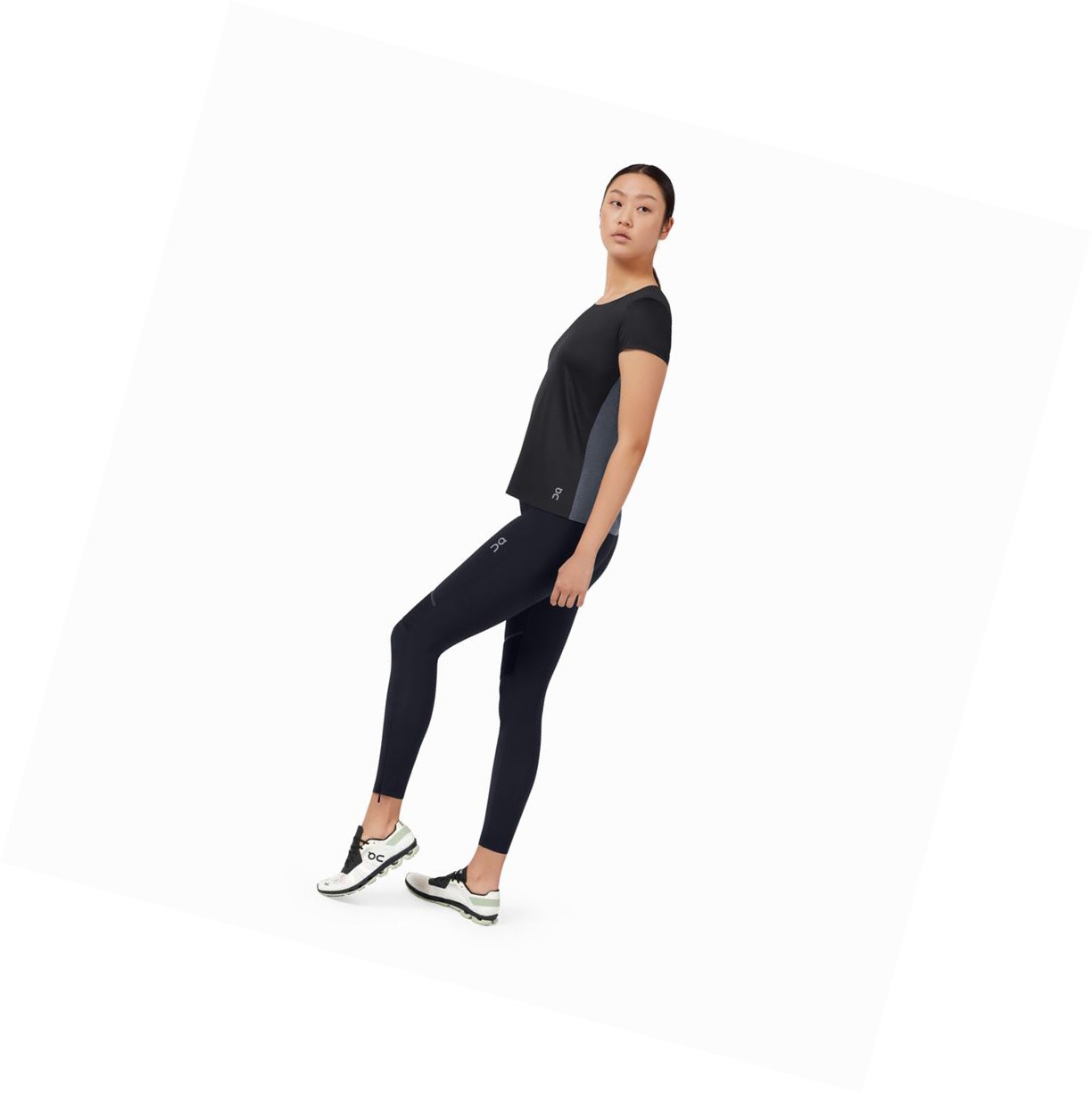 On Performance Long-T T-shirts Damen Schwarz | 1340-RKTMS