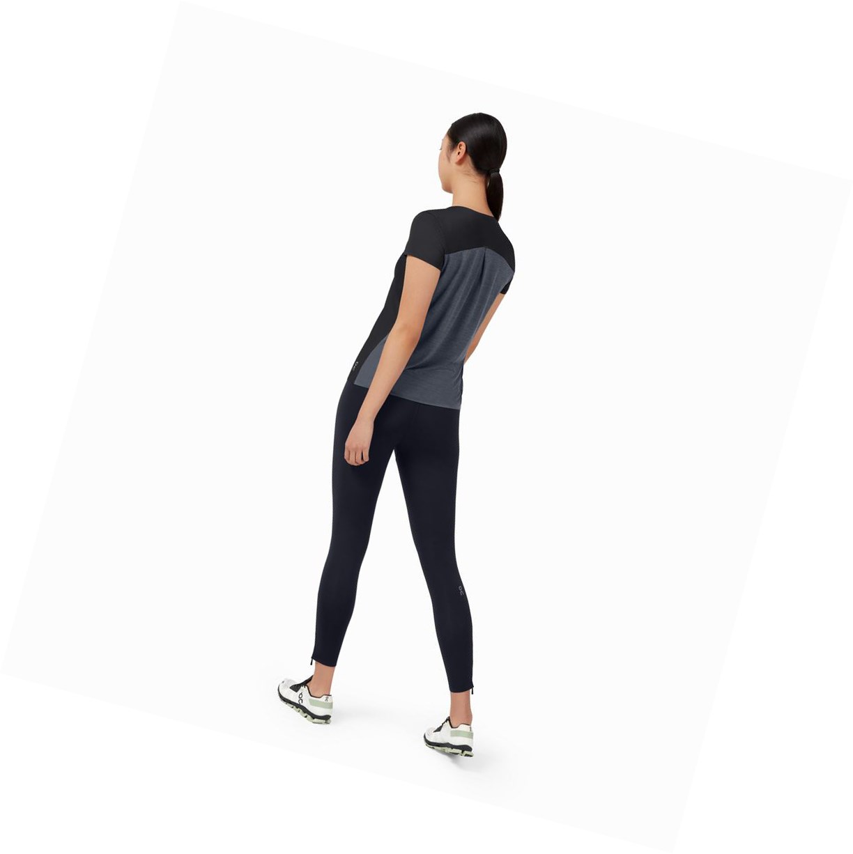 On Performance Long-T T-shirts Damen Schwarz | 1340-RKTMS
